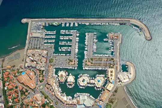marinatips - Port Deportivo de Benalmádena