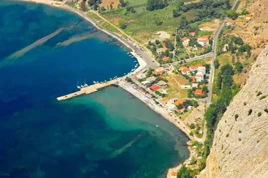 Port Kryoneri