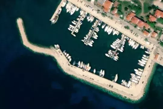 Port Nikiti