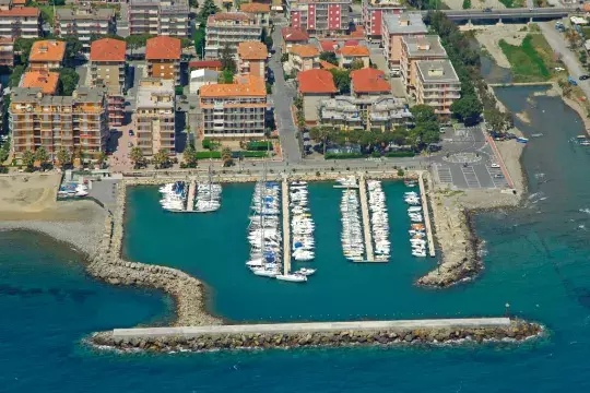 marinatips - Porto di San Bartolomeo al Mare