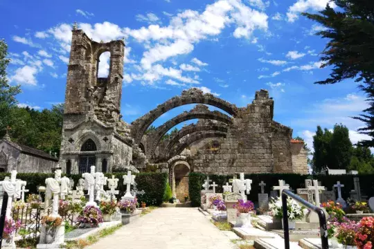 marinatips - Ruinas de Santa Mariña