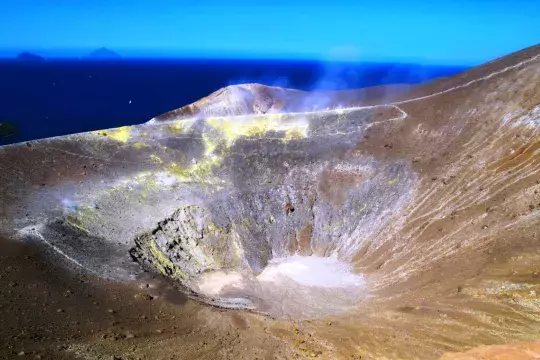 marinatips - Salita al cratere vulcano