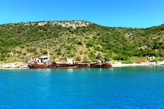 Shipwreck of Peristera