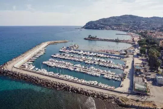 marinatips - Porto Turistico Diano Marina
