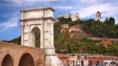 marinatips - Arch of Trajan