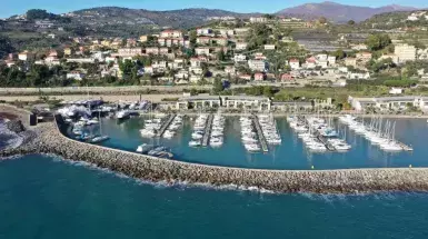 marinatips - Marina di San Lorenzo al Mare