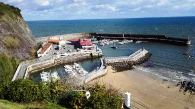 marinatips - Port Deportivo de Lastres