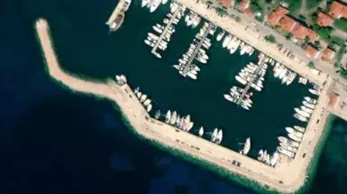 Port Nikiti
